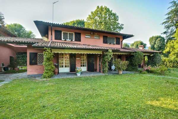 casa indipendente in vendita a Barzana