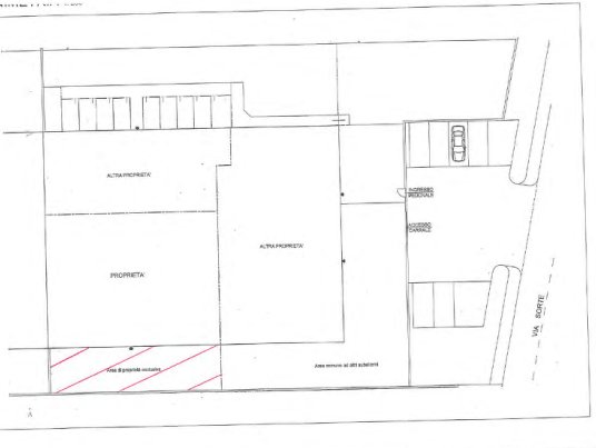 capannone in vendita a Barzana