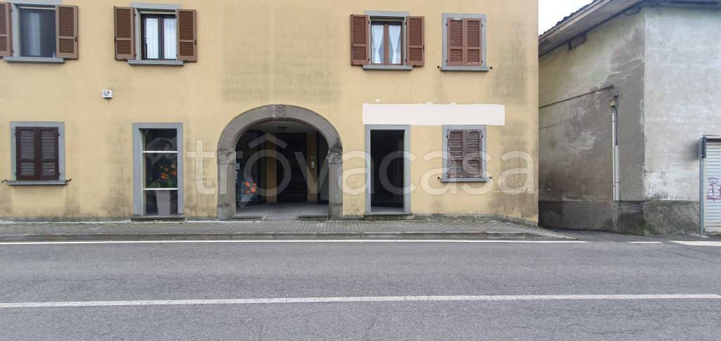 negozio in vendita a Barzana