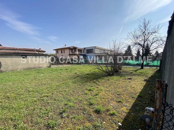 casa indipendente in vendita a Barzana