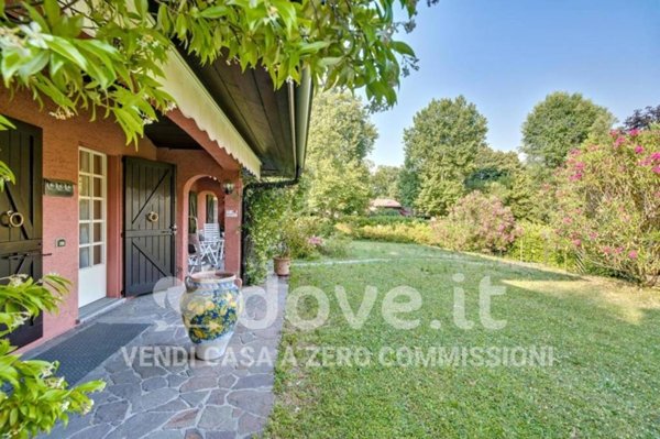 casa indipendente in vendita a Barzana
