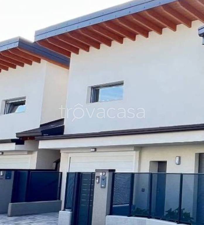 appartamento in vendita a Barzana