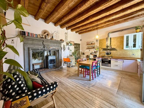 appartamento in vendita a Barzana
