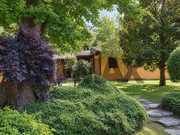 casa indipendente in vendita a Barzana