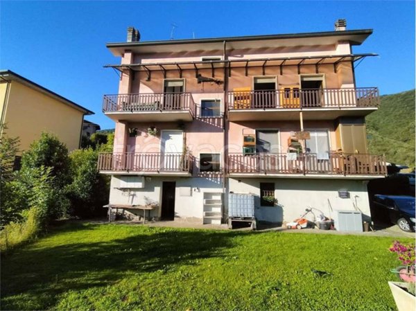 casa indipendente in vendita a Bedulita
