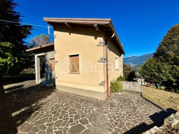 casa indipendente in vendita a Bedulita