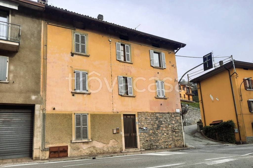 appartamento in vendita a Berbenno