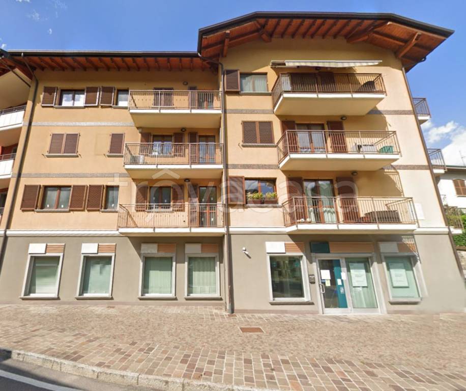 negozio in vendita a Berbenno