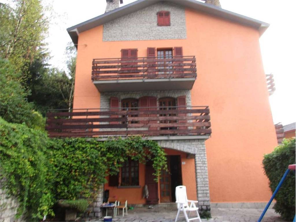 casa indipendente in vendita a Berbenno