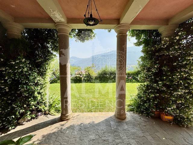 casa indipendente in vendita a Berbenno