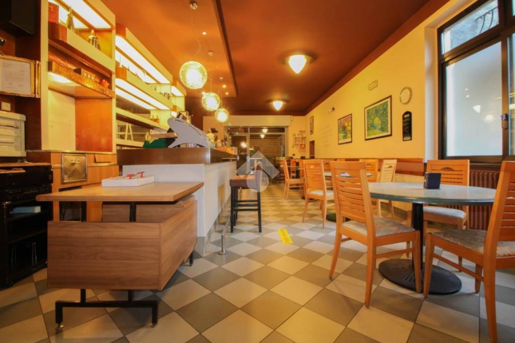 negozio in vendita a Berbenno