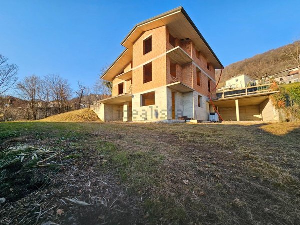 casa indipendente in vendita a Berbenno