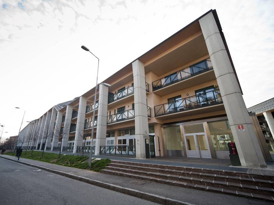 negozio in vendita a Bergamo in zona Borgo Palazzo