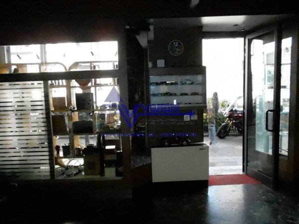 negozio in vendita a Bergamo in zona Bergamo Centro