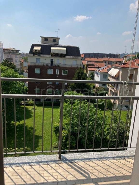 appartamento in vendita a Bergamo in zona Città Alta