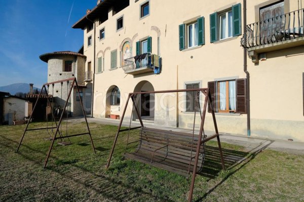 appartamento in vendita a Bergamo in zona Fontana / Robetta / Sombreno