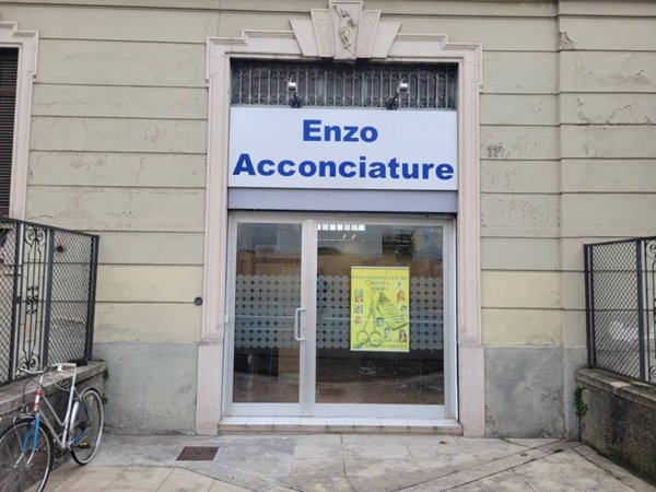 ufficio in vendita a Bergamo in zona Redona