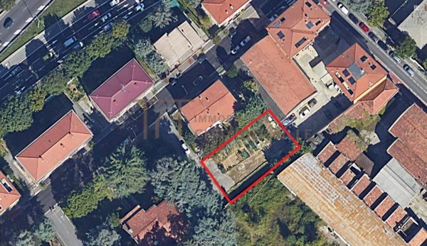 terreno edificabile in vendita a Bergamo in zona Campagnola