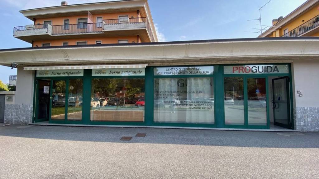 appartamento in vendita a Bergamo in zona Canovine