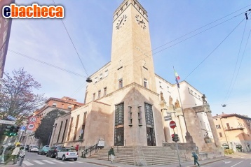 ufficio in vendita a Bergamo in zona Città Alta
