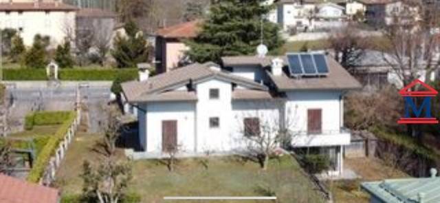 villa in vendita a Bergamo in zona Valtesse/Valverde