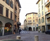 appartamento in vendita a Bergamo in zona Bergamo Centro