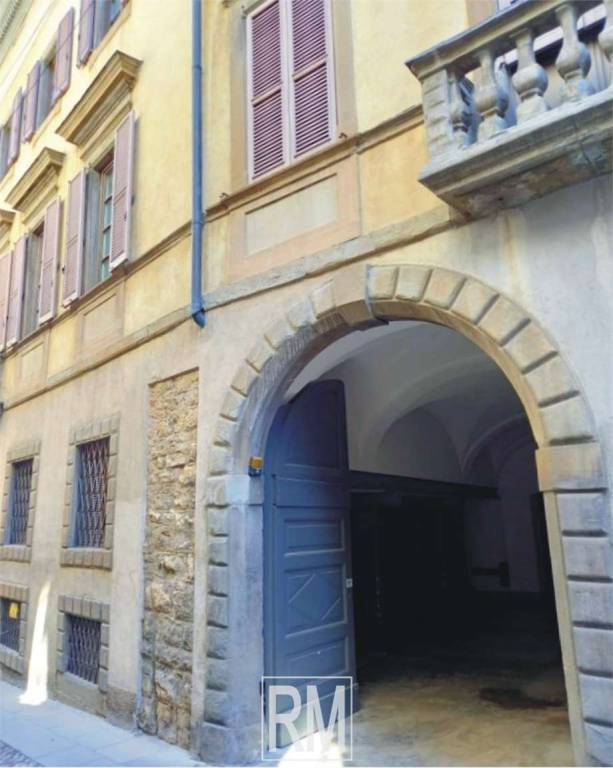 monolocale in vendita a Bergamo in zona Città Alta