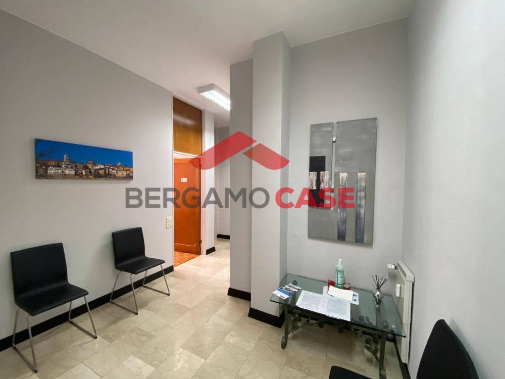 appartamento in vendita a Bergamo in zona Bergamo Centro