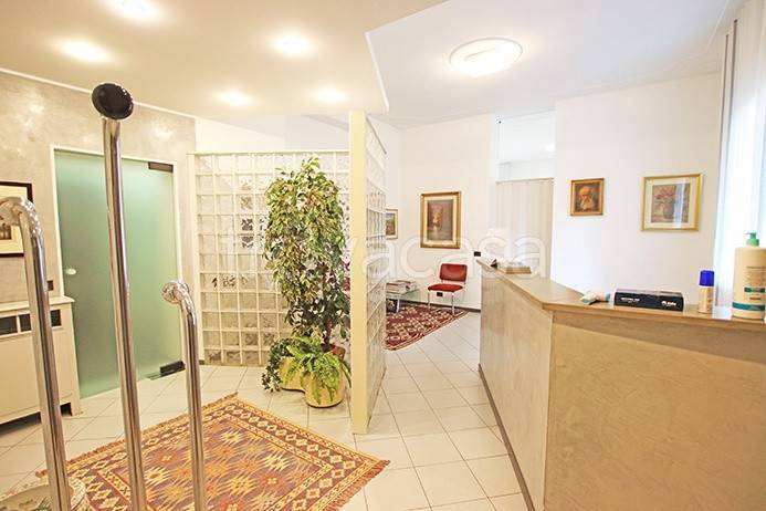 ufficio in vendita a Bergamo in zona Città Alta