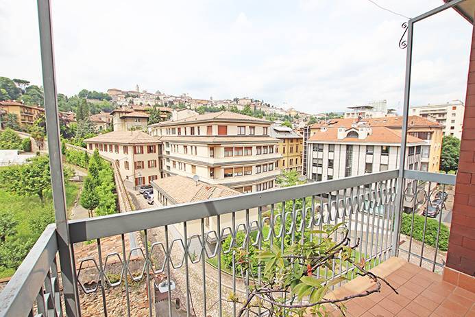 appartamento in vendita a Bergamo in zona Bergamo Centro