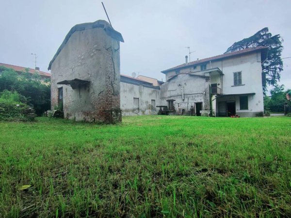 negozio in vendita a Bergamo in zona Borgo Pignolo