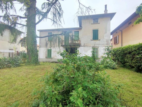 negozio in vendita a Bergamo in zona Borgo Pignolo