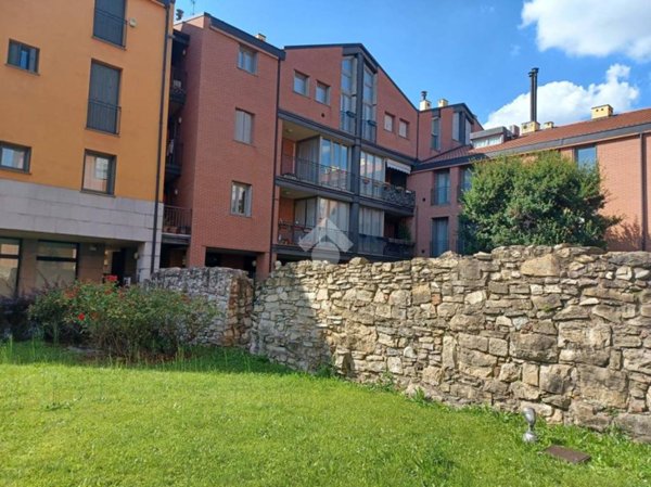 appartamento in vendita a Bergamo in zona Bergamo Centro