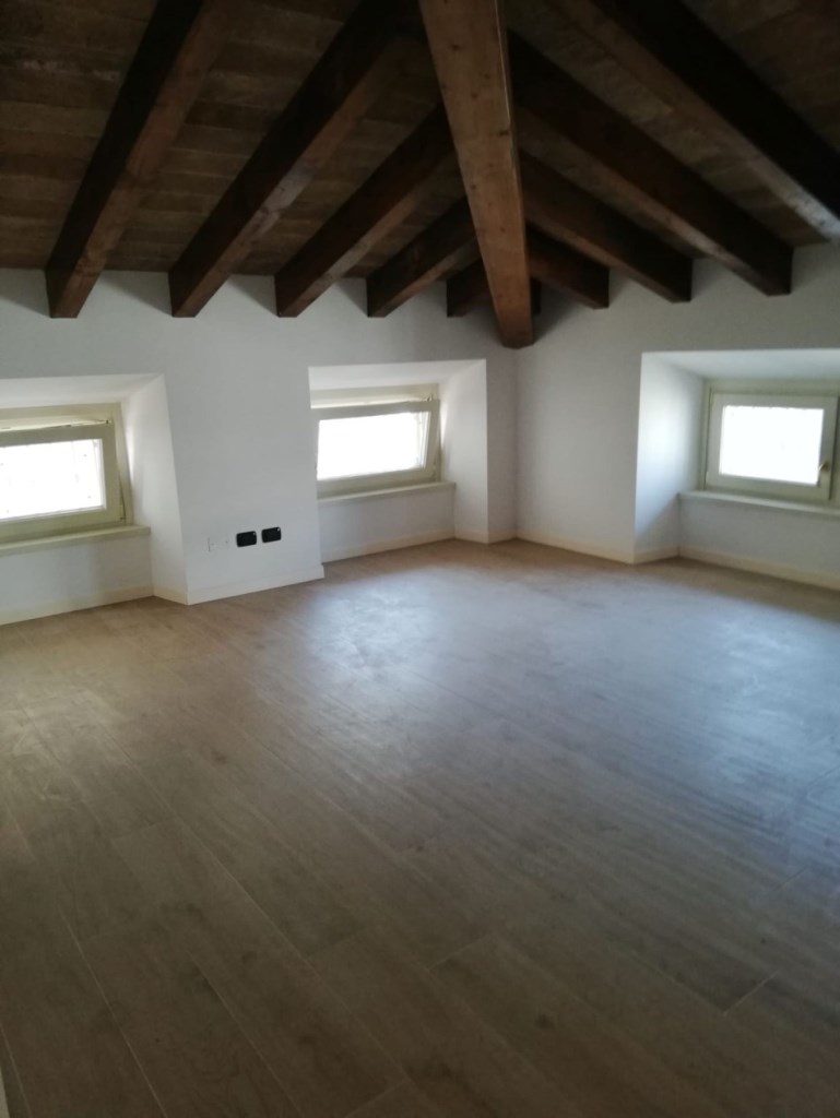 appartamento in vendita a Bergamo in zona Bergamo Centro