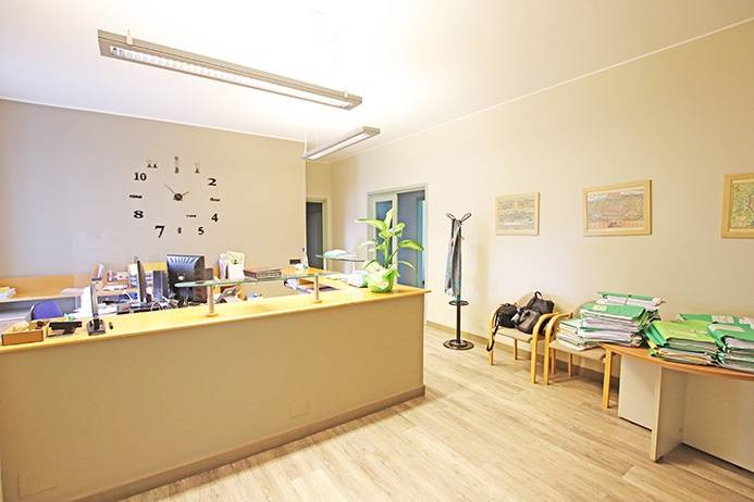 ufficio in vendita a Bergamo in zona Città Alta