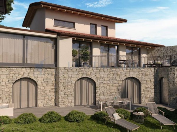 appartamento in vendita a Bergamo in zona Città Alta