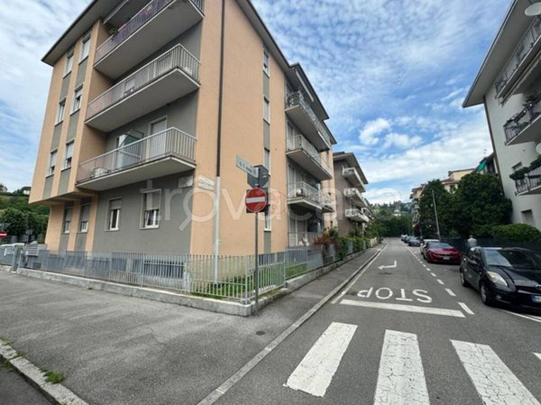 appartamento in vendita a Bergamo in zona Loreto