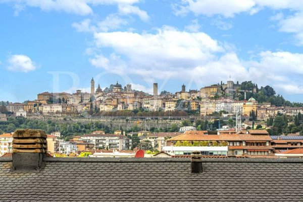 appartamento in vendita a Bergamo in zona Borgo Palazzo