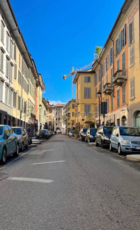 appartamento in vendita a Bergamo in zona Bergamo Centro