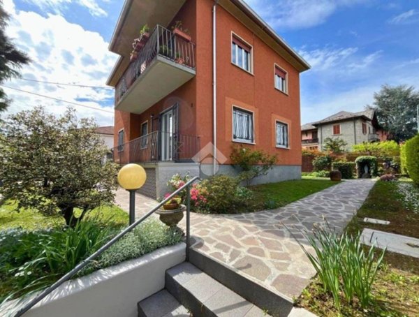 appartamento in vendita a Bergamo in zona Conca Fiorita