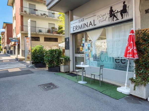 negozio in vendita a Bergamo in zona Longuelo