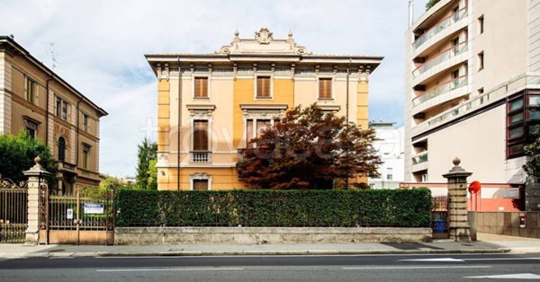 villa in vendita a Bergamo in zona Città Alta