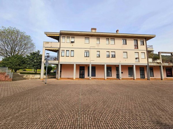 negozio in vendita a Bergamo in zona Valtesse/Valverde