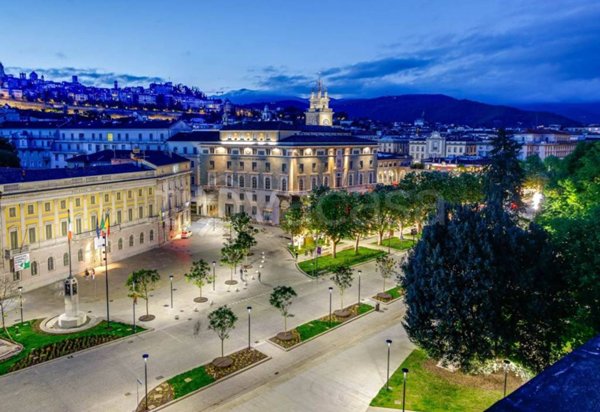 appartamento in vendita a Bergamo in zona Bergamo Centro