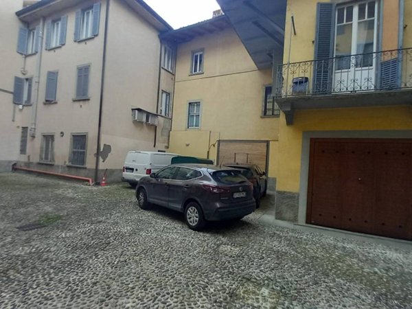 appartamento in vendita a Bergamo in zona Borgo Pignolo