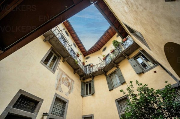 appartamento in vendita a Bergamo in zona Città Alta