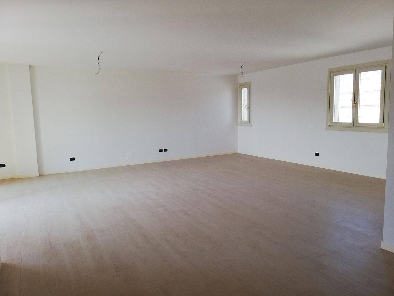 appartamento in vendita a Bergamo in zona Borgo Palazzo
