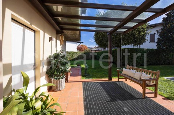 casa indipendente in vendita a Bergamo in zona Longuelo