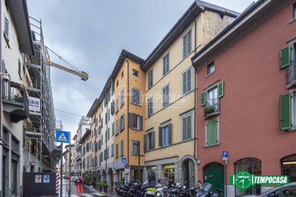 appartamento in vendita a Bergamo in zona Borgo Palazzo