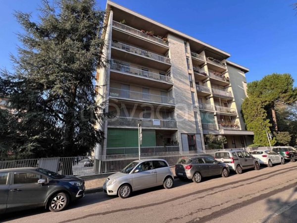 appartamento in vendita a Bergamo in zona Loreto